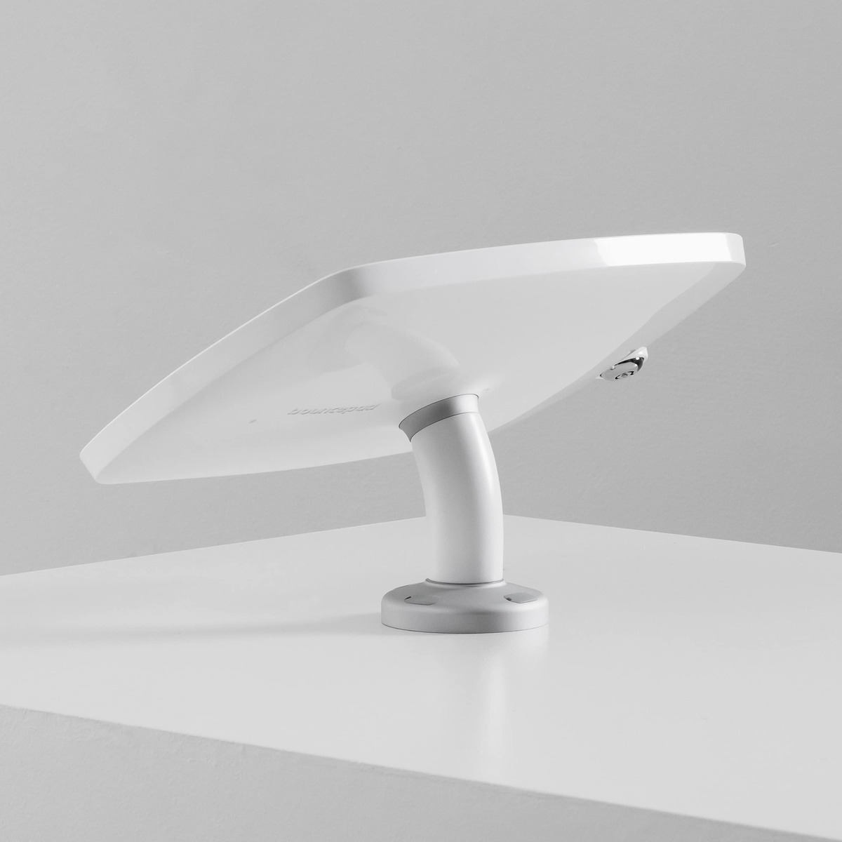 Bouncepad Swivel Desk