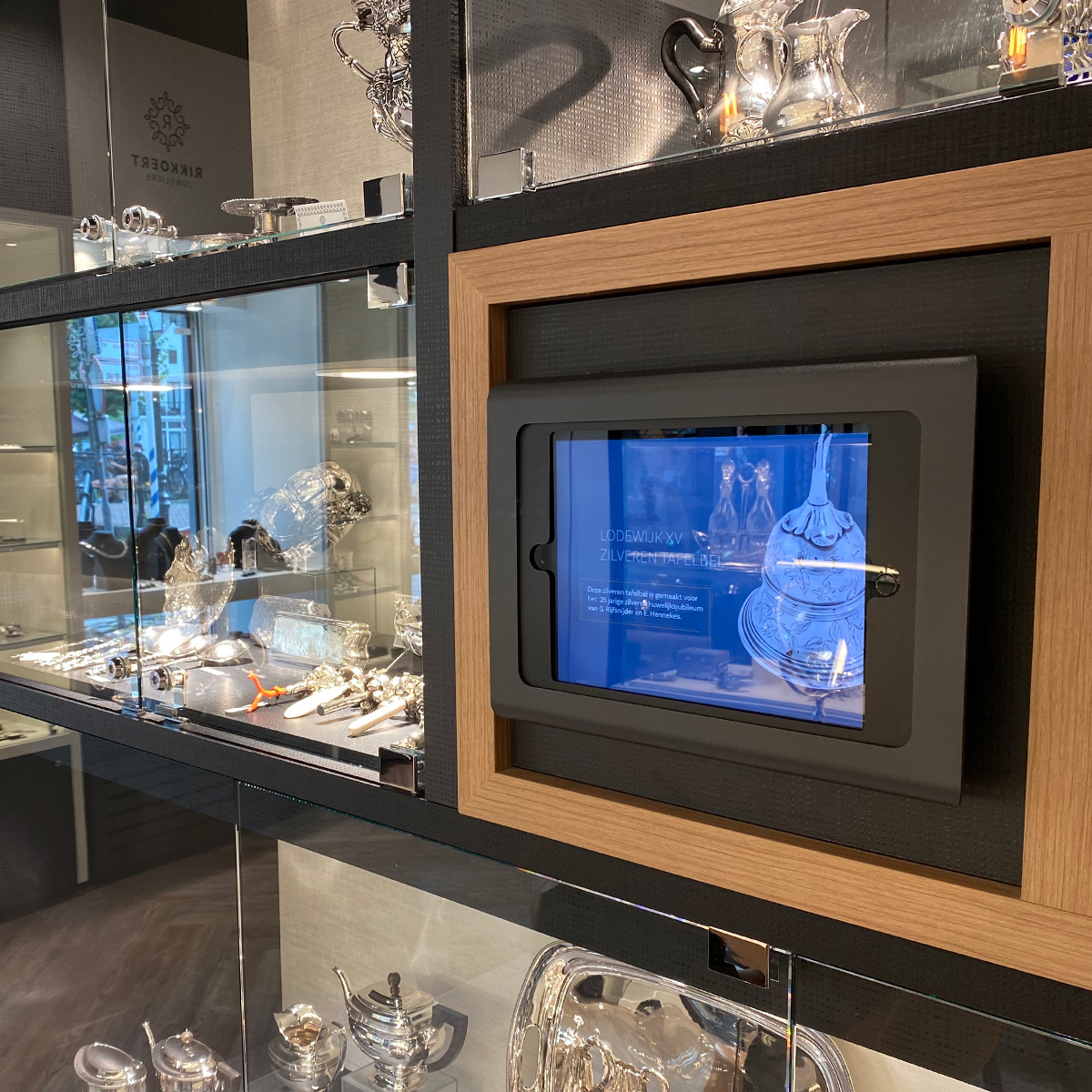 Support mural iPad Tabdoq